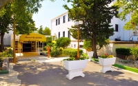 Slaven Hotel és depandansz ***